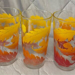 Three Vintage Mid-century drinking glass with an autumn leaf and acorn design.